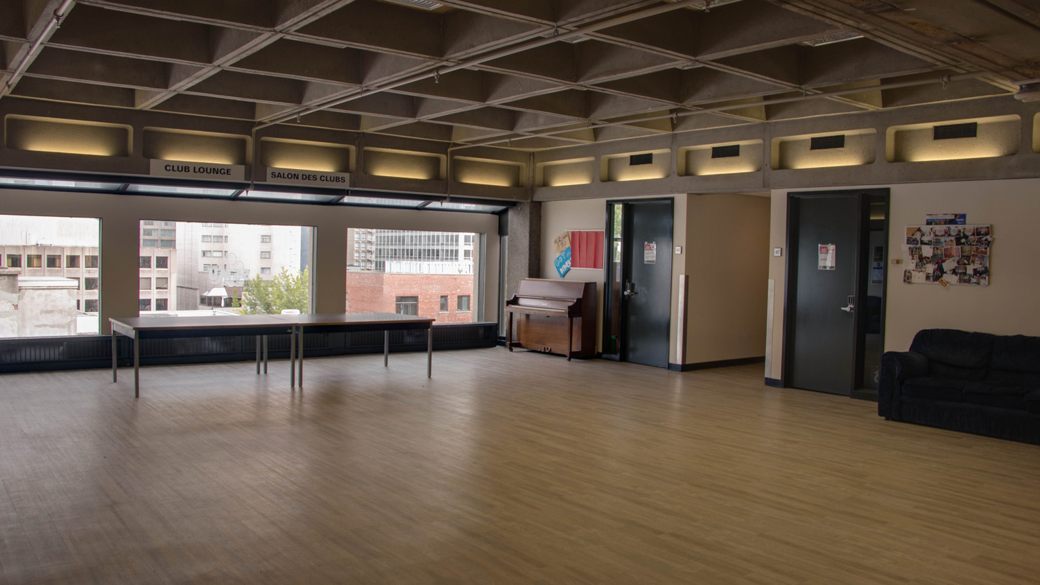 Club Lounge (1)